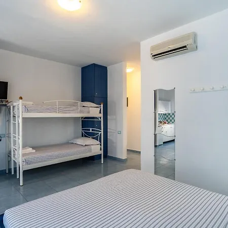 Stegna-tula Apartahotel *